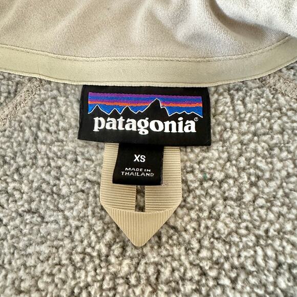 PATAGONIA | Women's Better Sweater 1/4-Zip Fleece in Birch White |XS - Picture 6 of 9